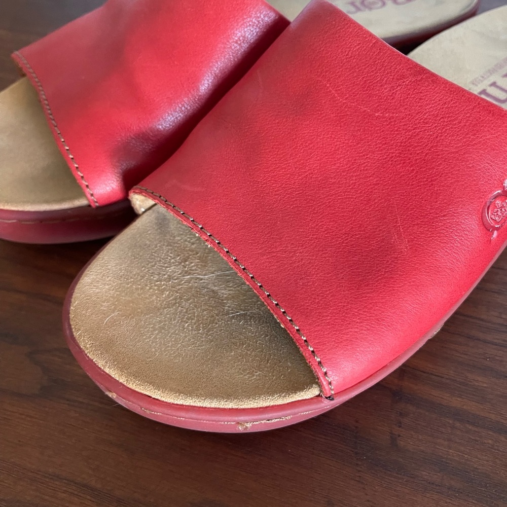 Born Red Leather Slide Sandals Size 7 Shoes